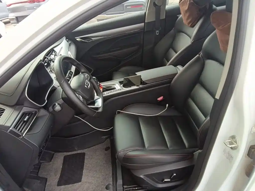 Geely Binrui — миниатюра 8