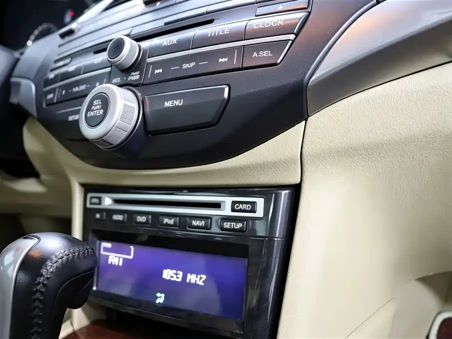Honda Accord — миниатюра 12