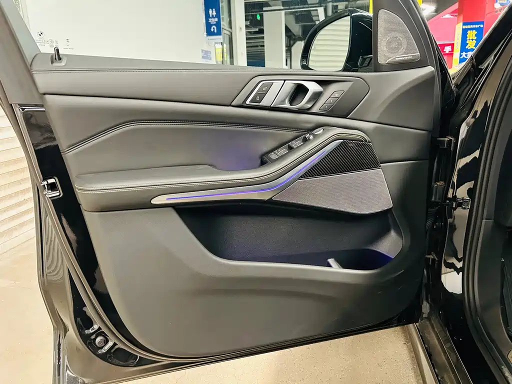 BMW X5 — миниатюра 12