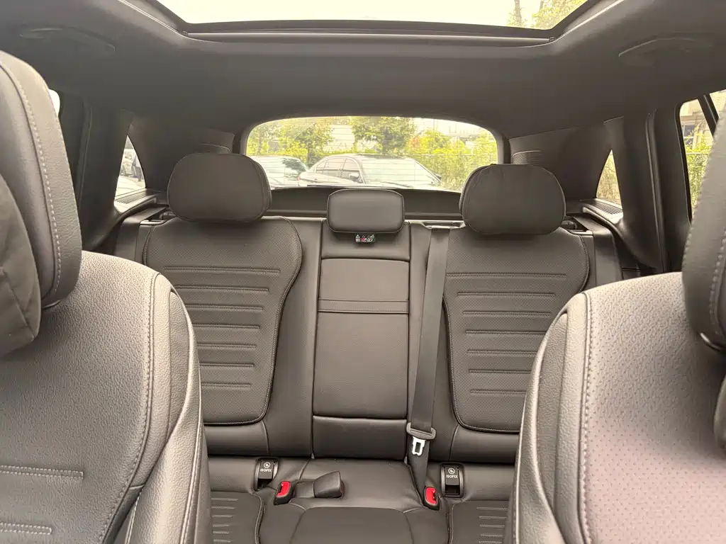 Mercedes-Benz GLC 2024 GLC 300 L 4MATIC 5 мест