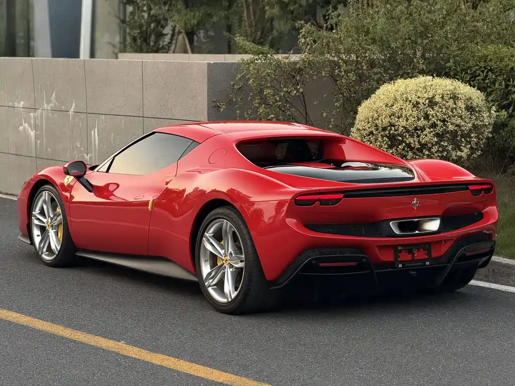 Ferrari 296 — миниатюра 3