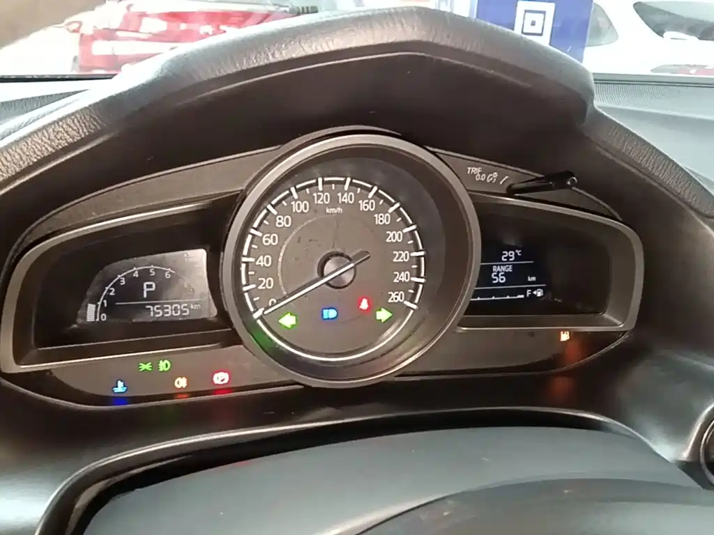 Mazda 3 Axela — миниатюра 12