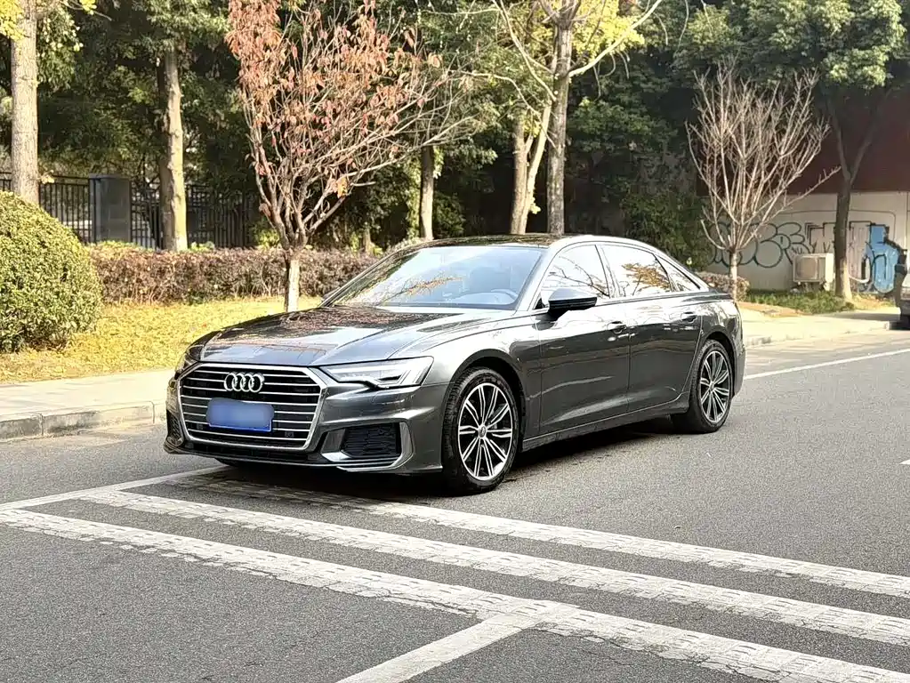 Audi A6L 2020