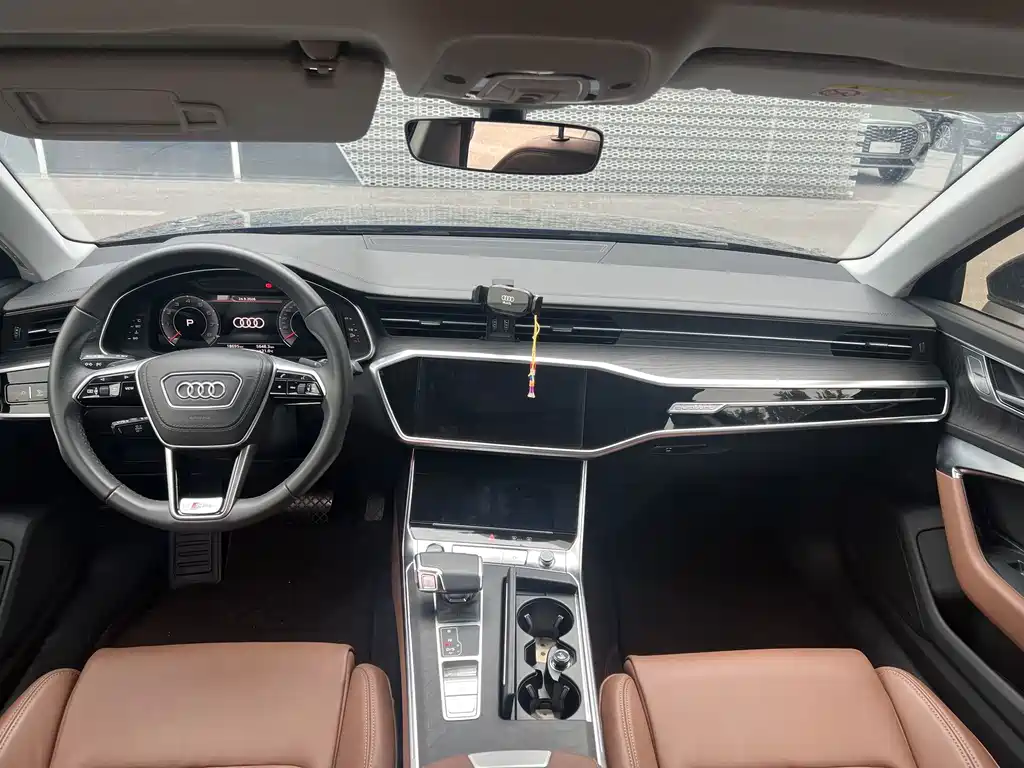 Audi A6L — миниатюра 8
