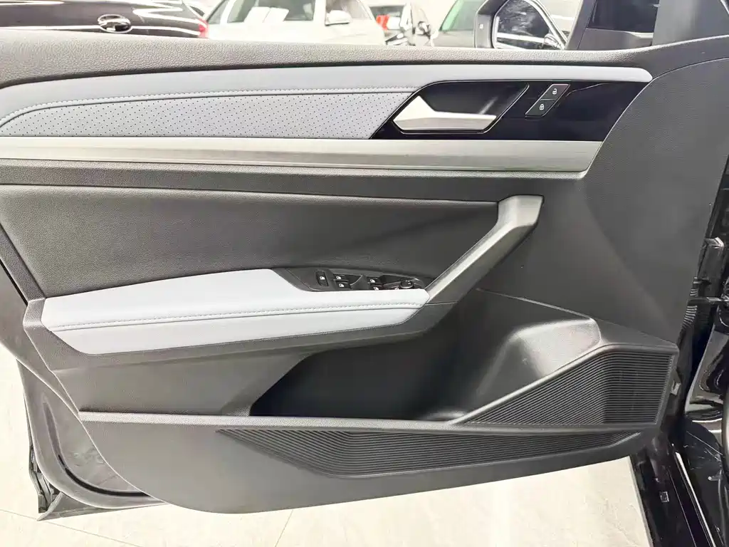 Volkswagen Lavida — миниатюра 12