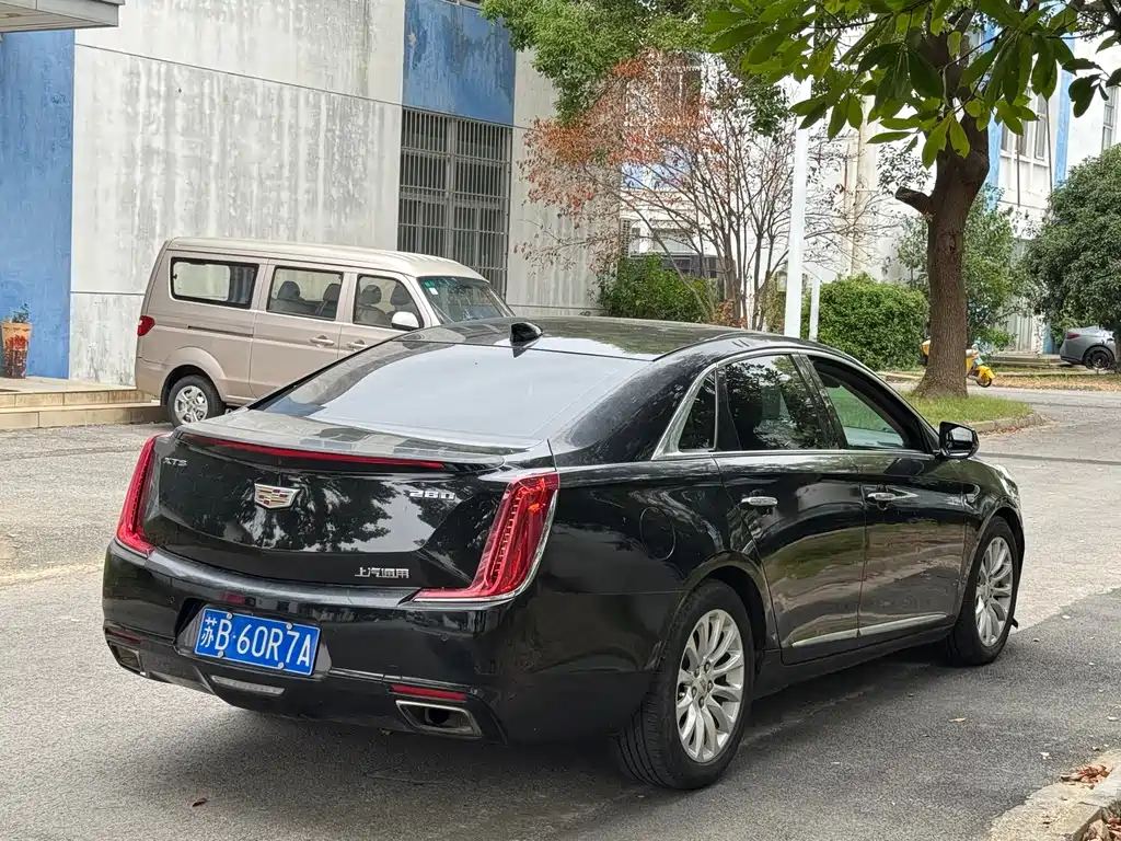 Cadillac XTS — миниатюра 4