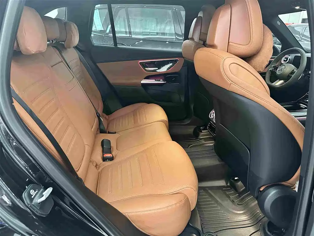 Mercedes-Benz GLC — миниатюра 15