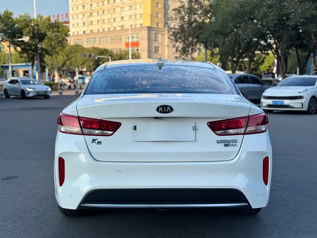 Kia K5 — миниатюра 11