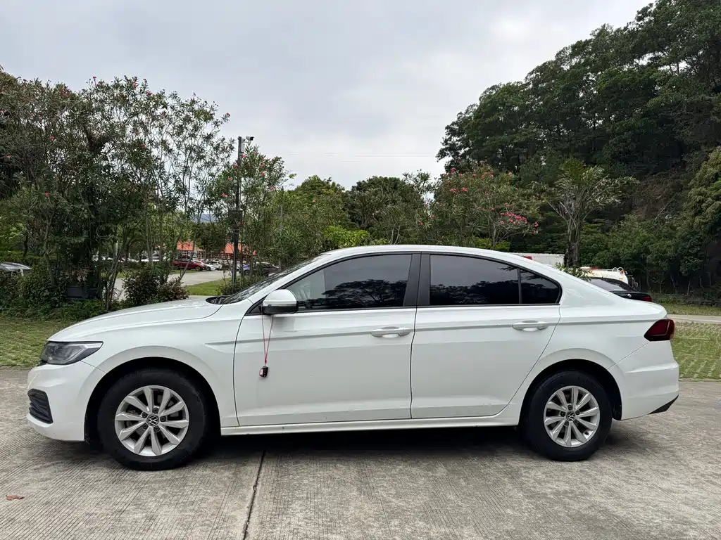 Volkswagen Bora 2021 1.5L AT Fashion Smart Connect