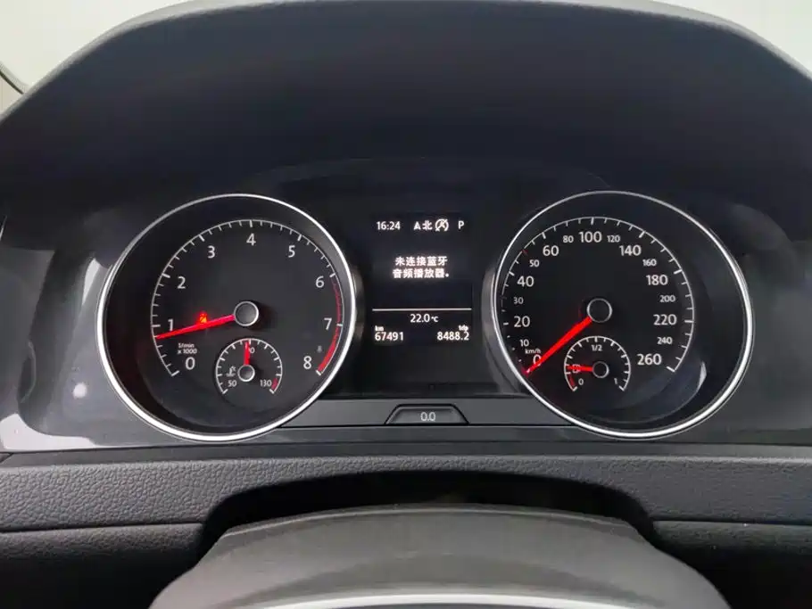 Volkswagen Golf — миниатюра 14