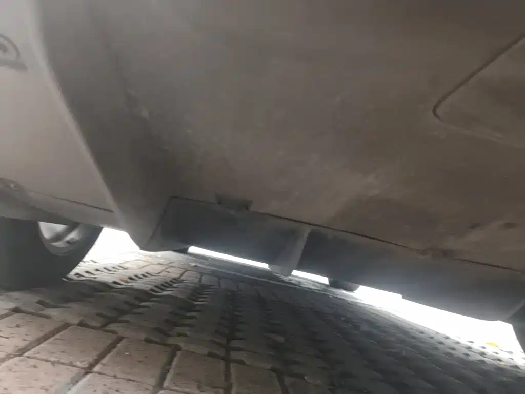 Tesla Model X — миниатюра 22