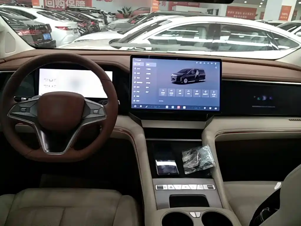 BYD Xia — миниатюра 10