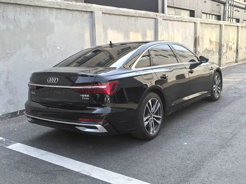 Audi A6L — миниатюра 6