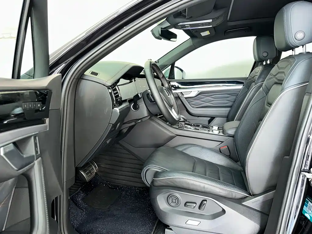 Volkswagen Touareg 2020 3.0TSI VI