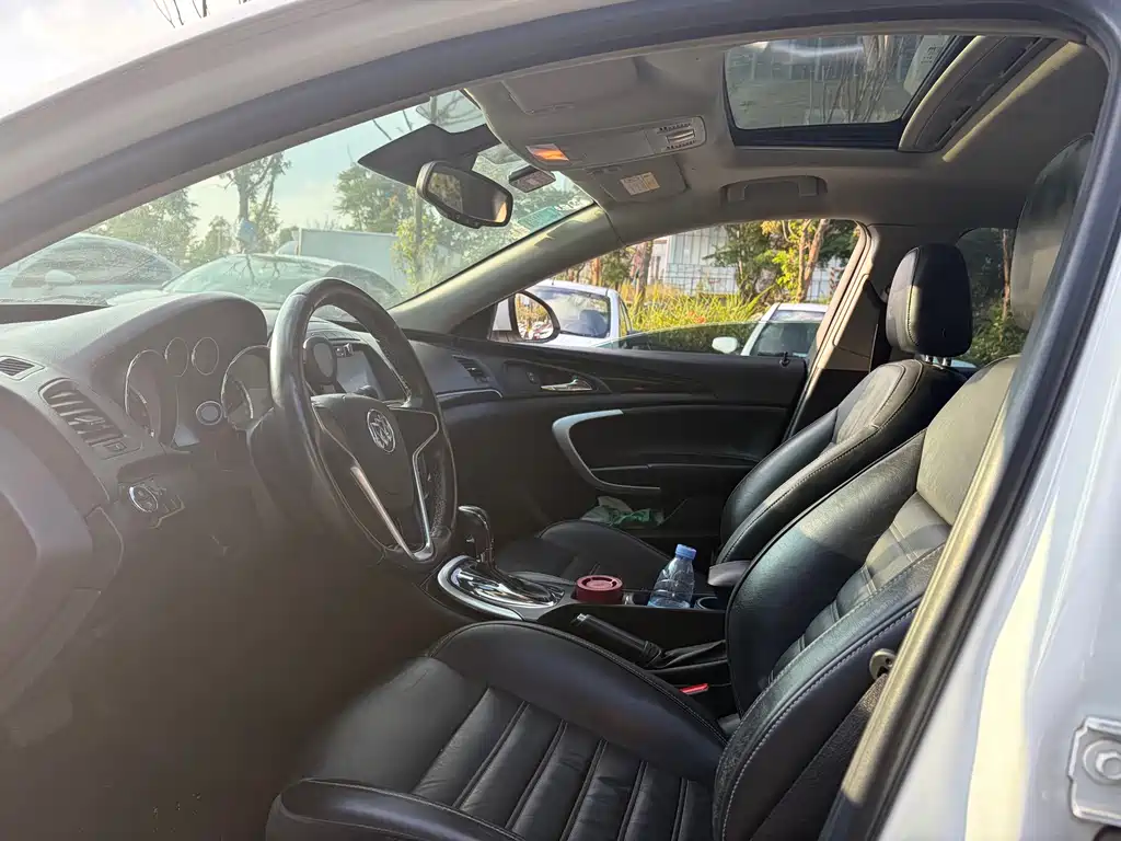 Buick Regal — миниатюра 8