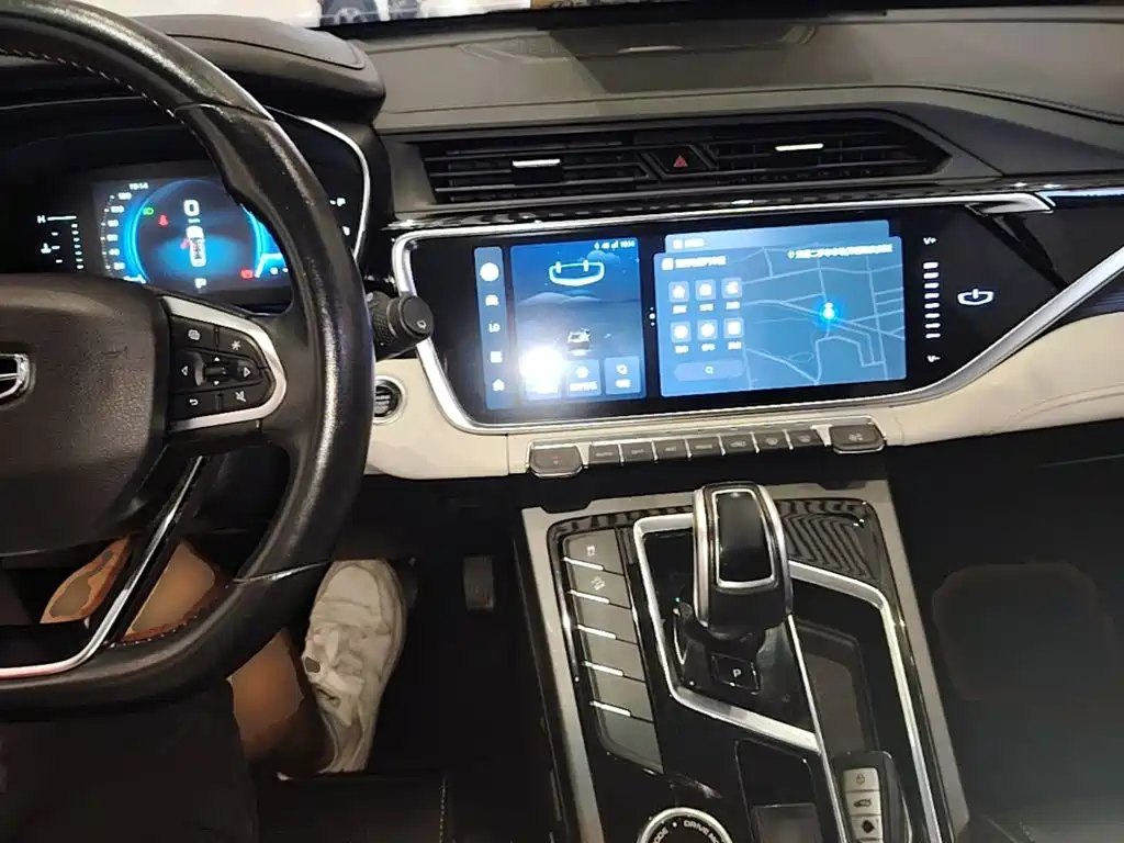 Geely Boyue — миниатюра 10