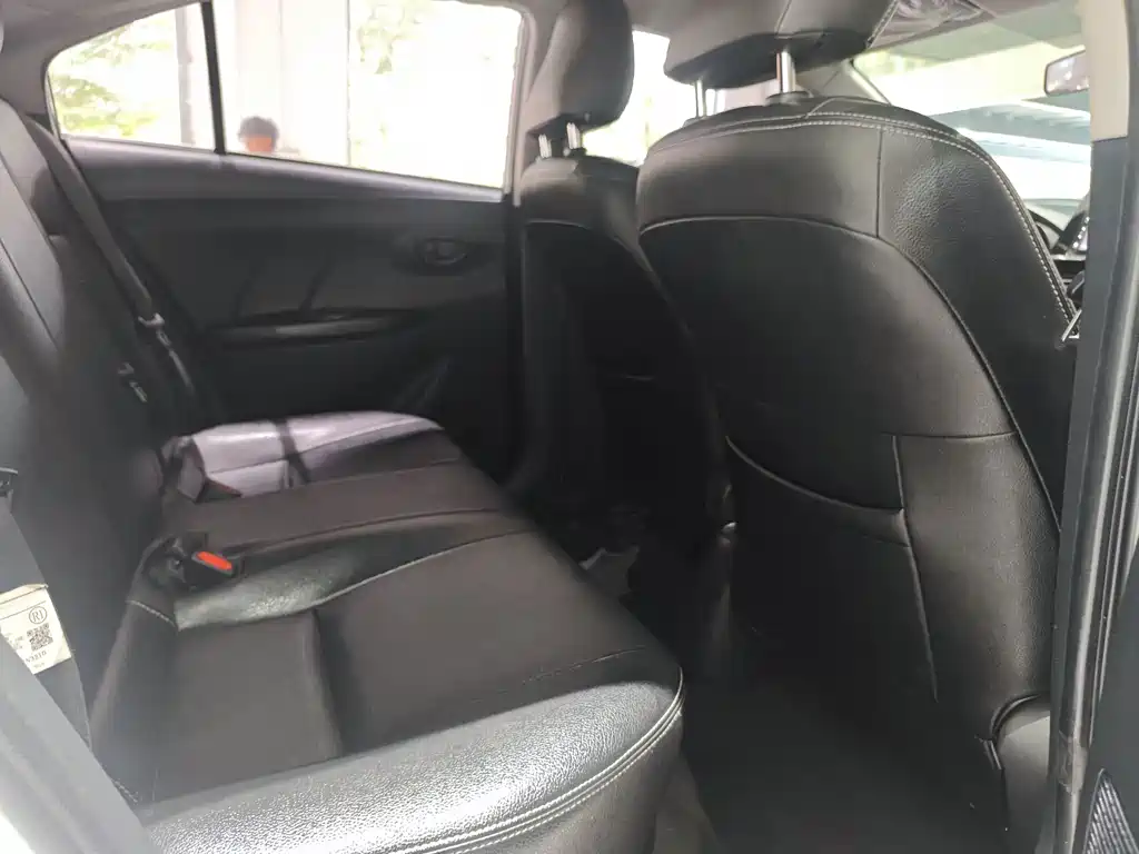 Toyota Vios — миниатюра 9