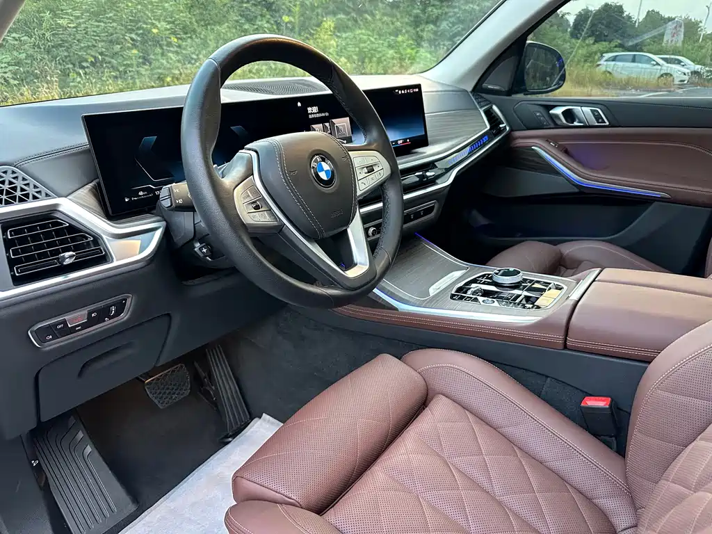 BMW X7 — миниатюра 6