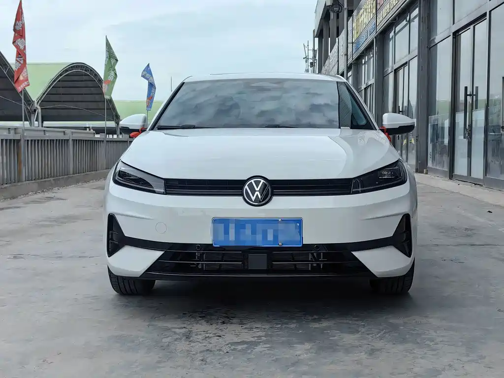 Volkswagen Sagitar — миниатюра 2