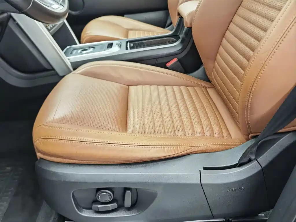 Land Rover Discovery Sport — миниатюра 20