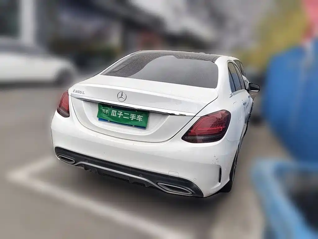 Mercedes-Benz C-Class — миниатюра 4