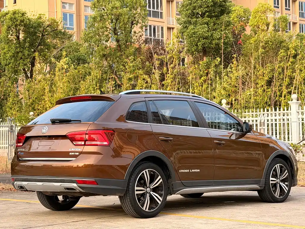 Volkswagen Cross Lavida — миниатюра 25