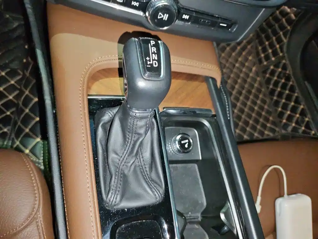 Volvo S90 — миниатюра 15
