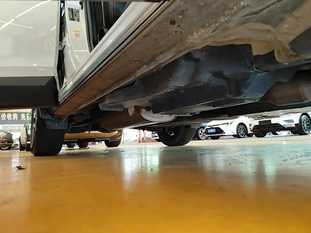 Toyota RAV4 — миниатюра 21