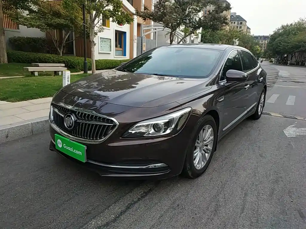 Buick LaCrosse — миниатюра 2