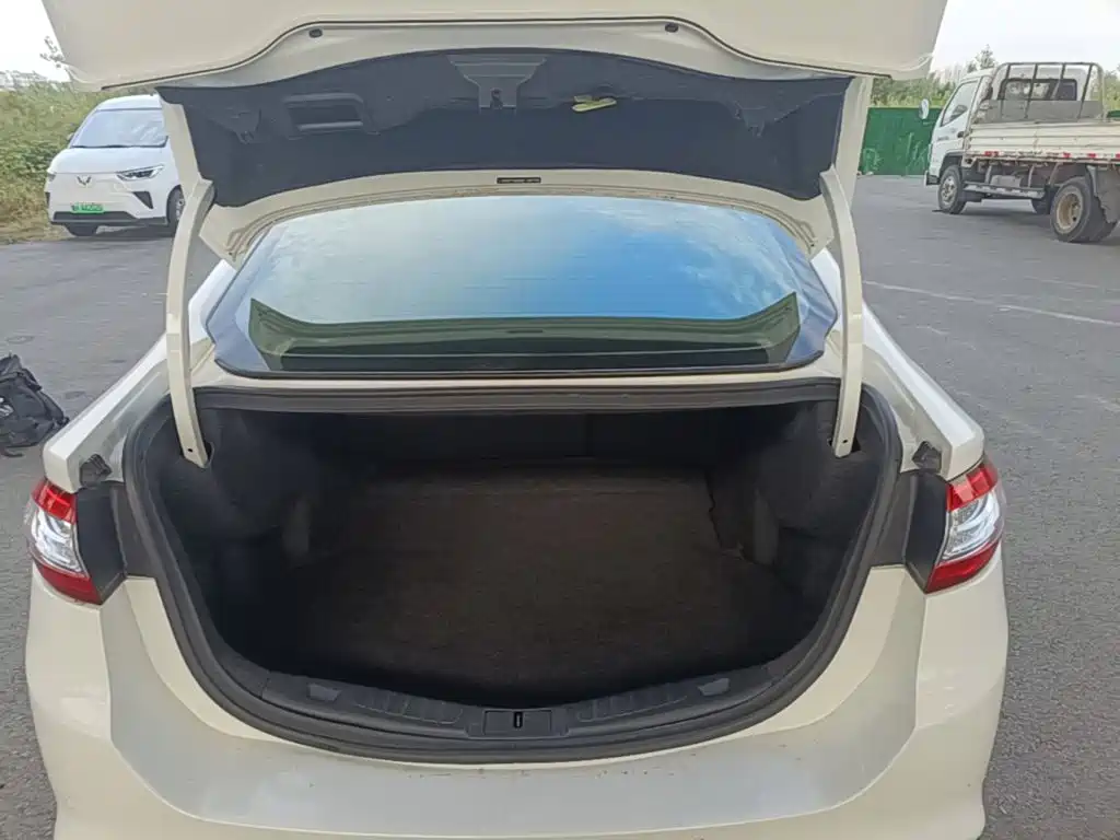 Ford Mondeo — миниатюра 19