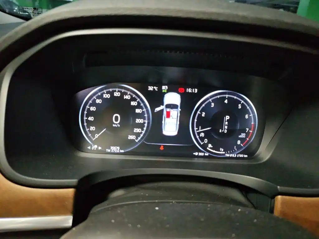 Volvo S90 — миниатюра 12