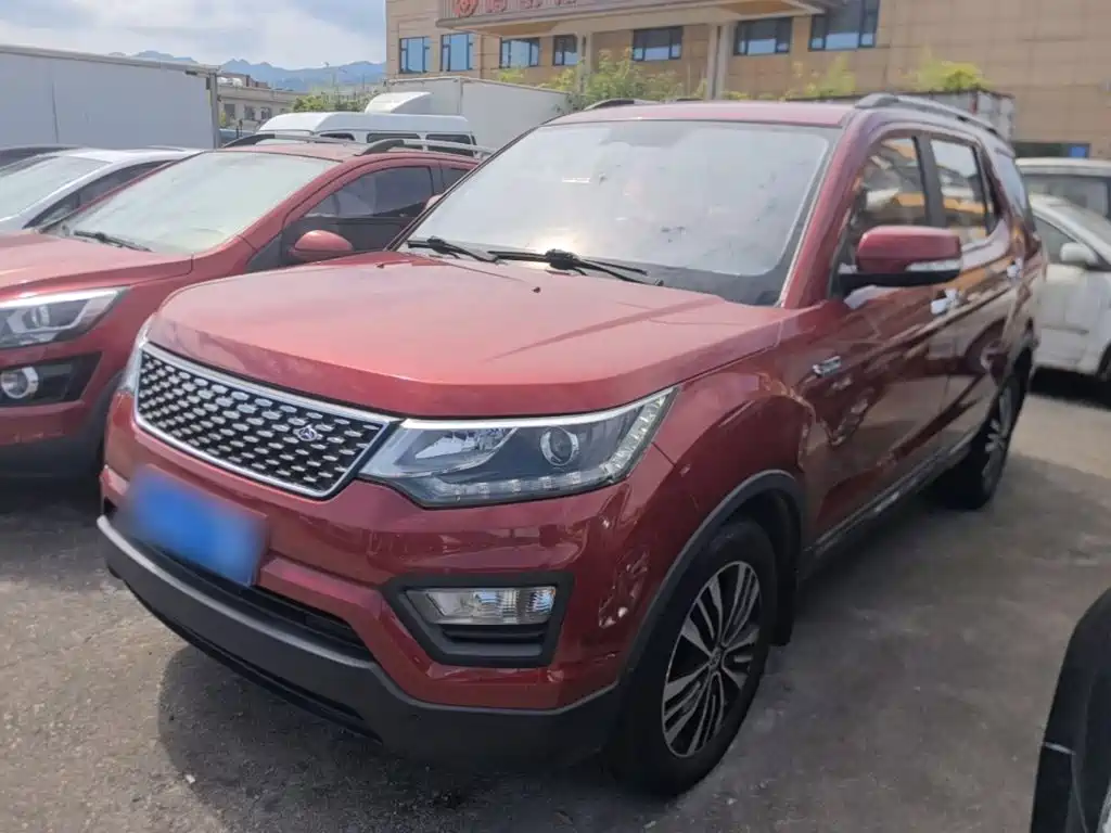 2017 Changan CX70 - zdjęcie 1 z 25