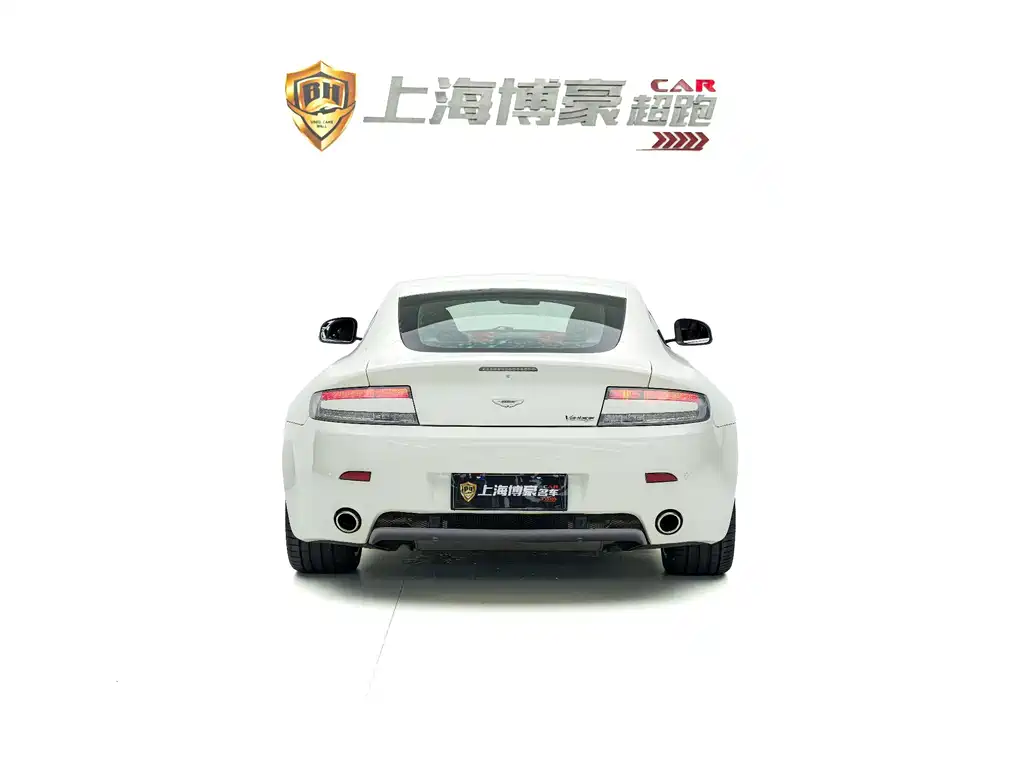 Aston Martin V8 Vantage — миниатюра 3
