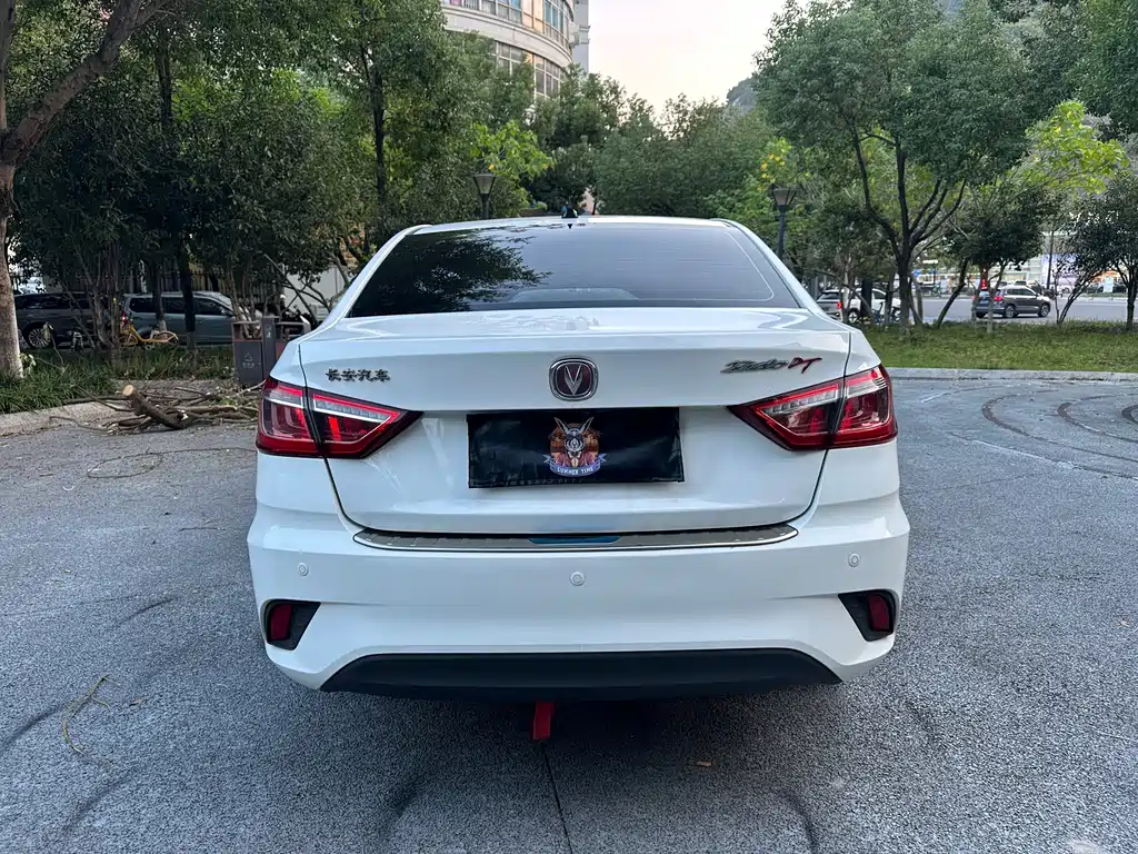 Changan Eado DT — миниатюра 4