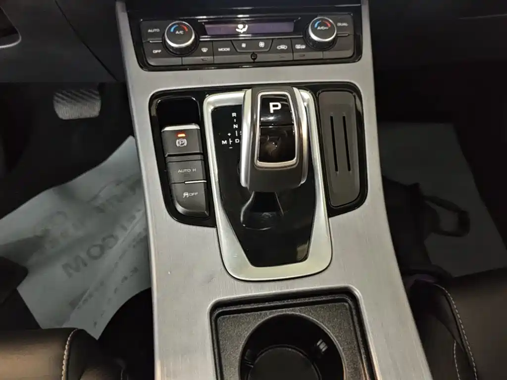 Geely Boyue — миниатюра 14