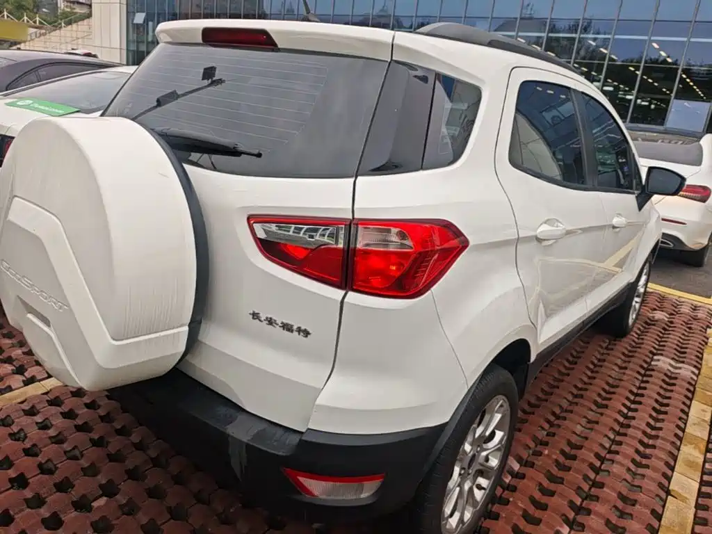 Ford Ecosport — миниатюра 7