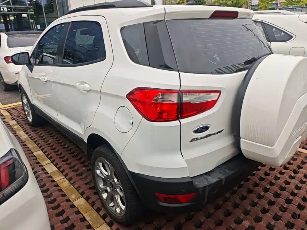 Ford Ecosport — миниатюра 5