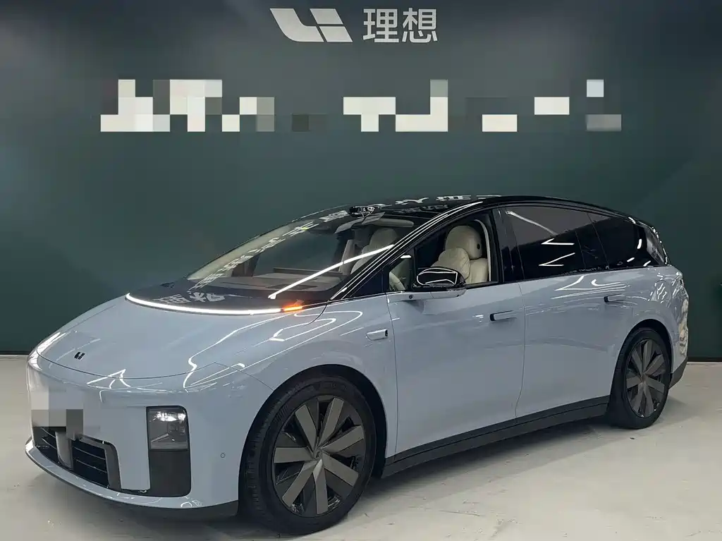 Li Auto Li i8