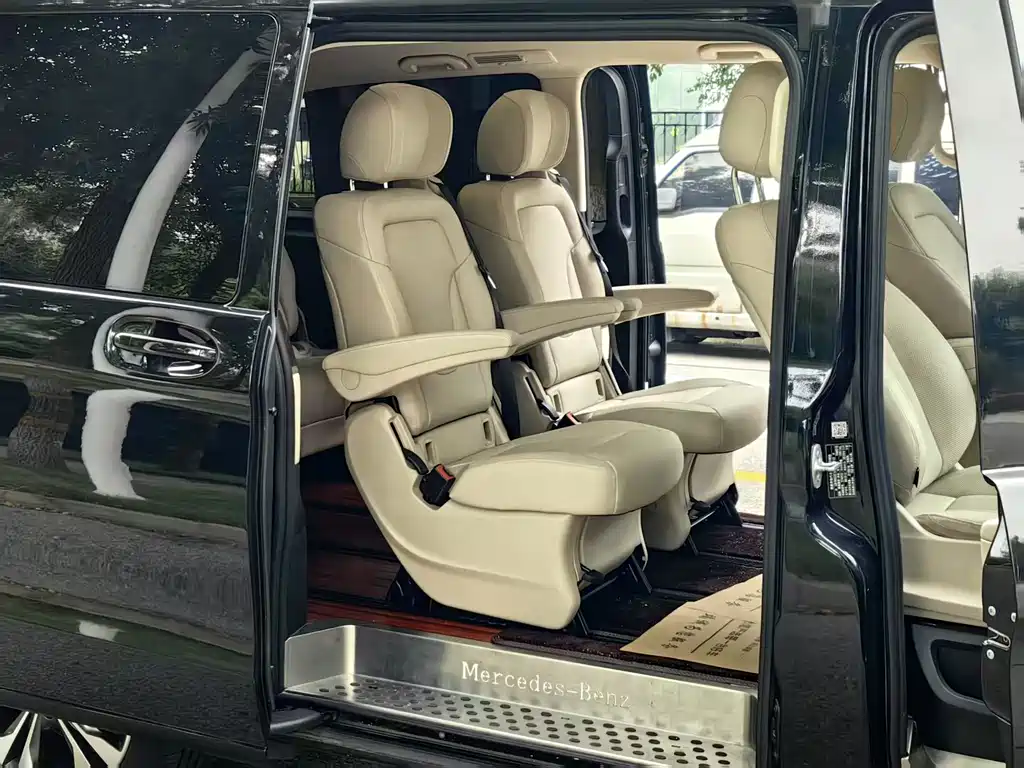 Mercedes-Benz V-Class V 2018 V 260 VI