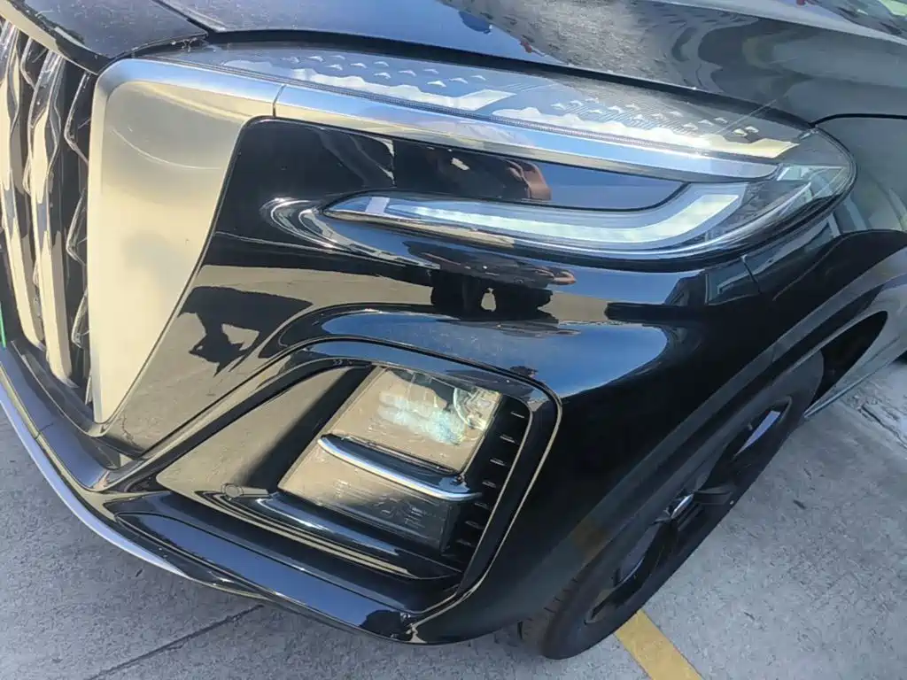 Hongqi Hongqi HS3 PHEV — миниатюра 24
