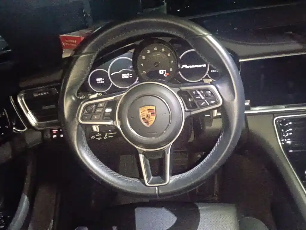 Porsche Panamera — миниатюра 11