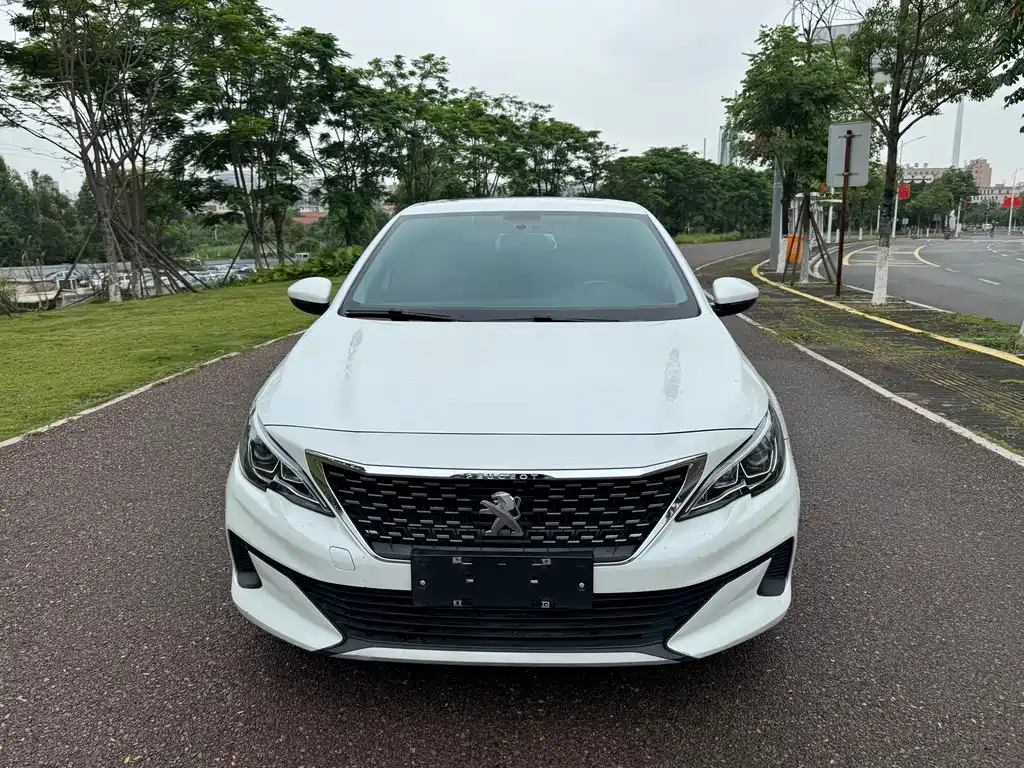 Peugeot 408 2019 360THP AT Luxury VI