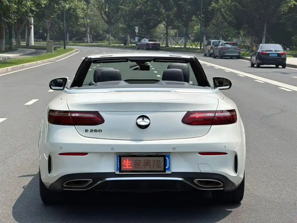 Mercedes-Benz E-Class 2022 Белый из Китая, фото 6