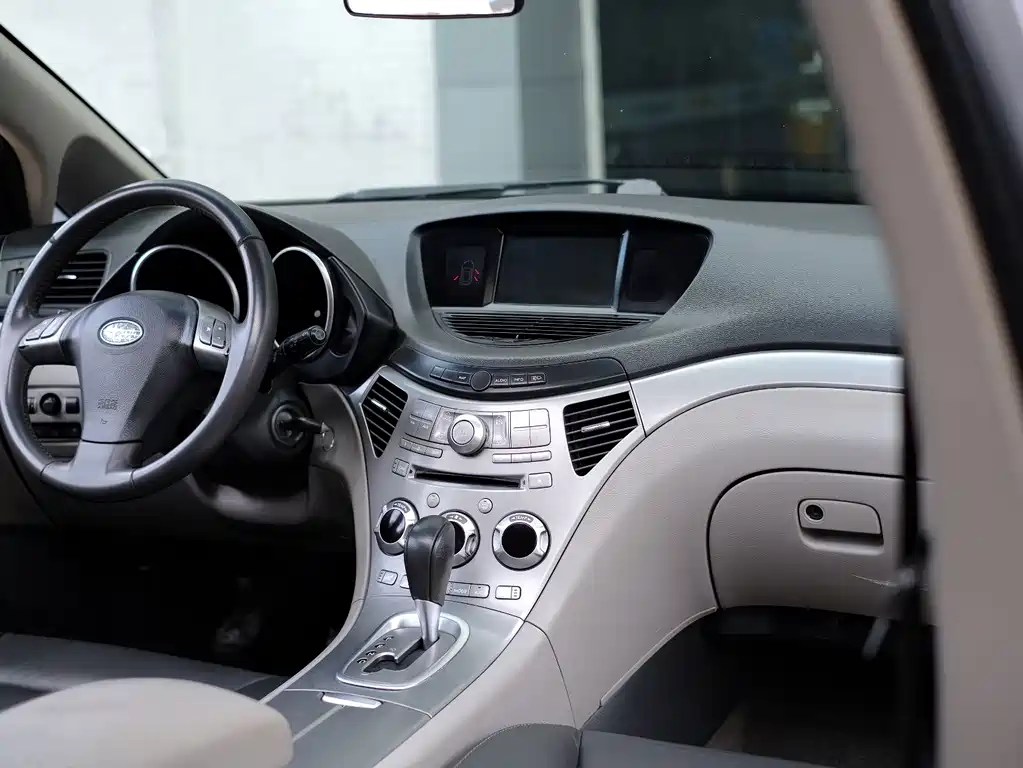 Subaru Tribeca — миниатюра 50
