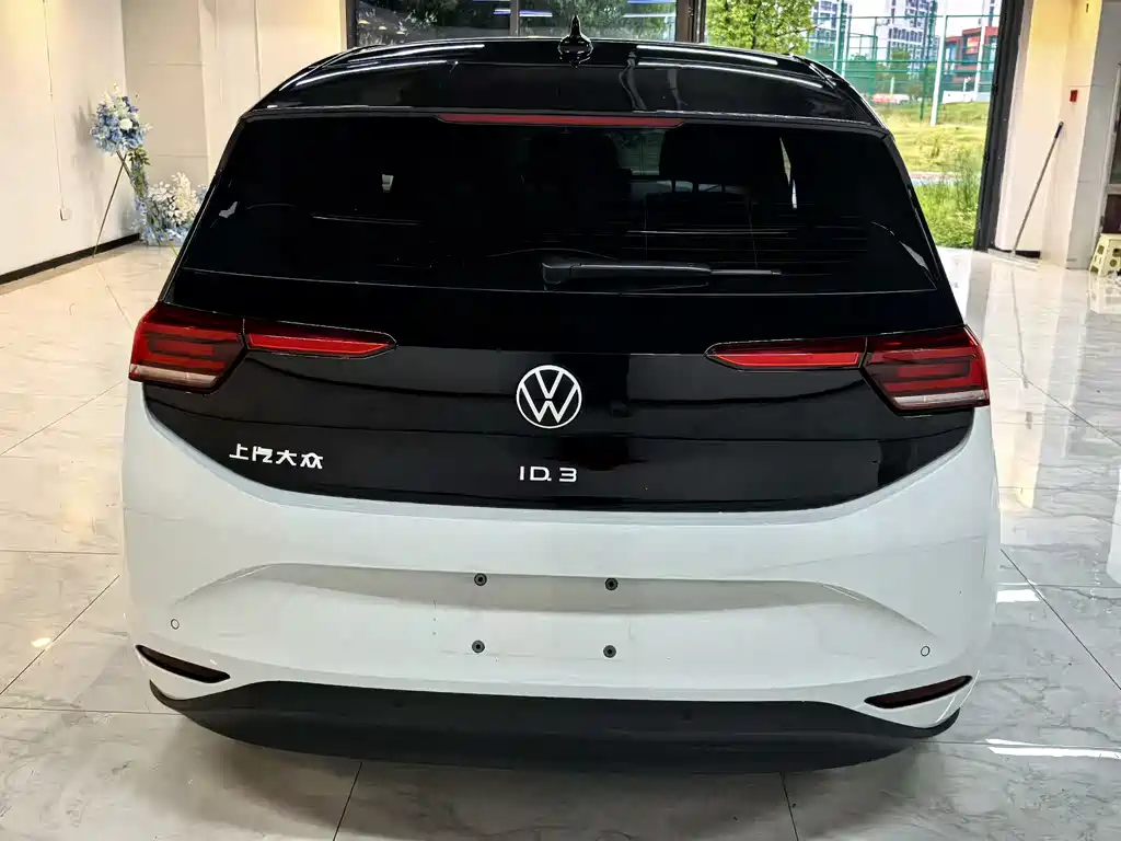 VOLKSWAGEN ID.3