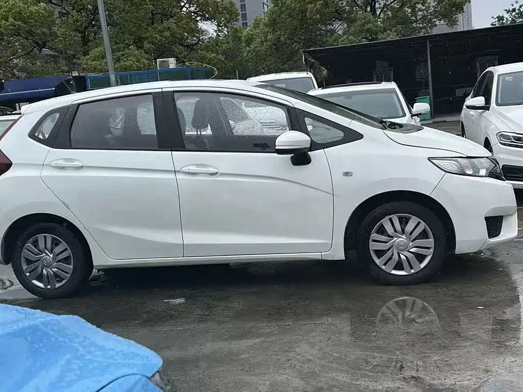 Honda Fit — миниатюра 2