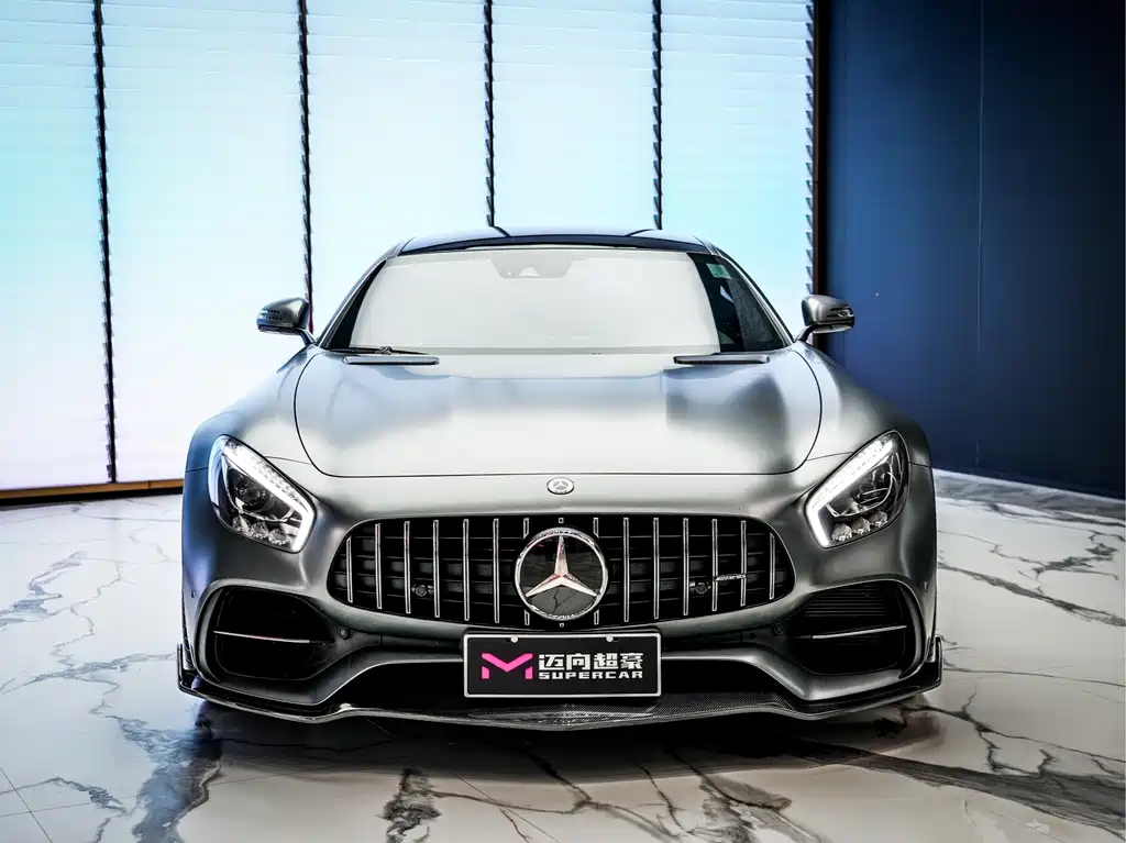 MERCEDES-BENZ AMG GT