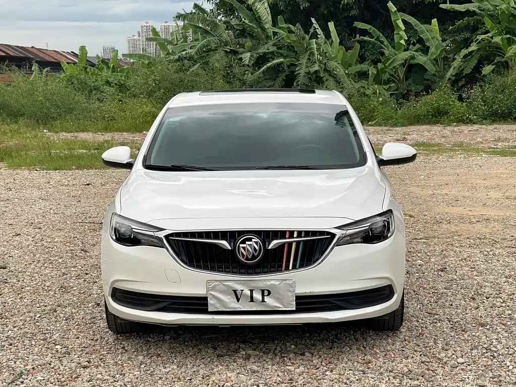Buick Excelle — миниатюра 2