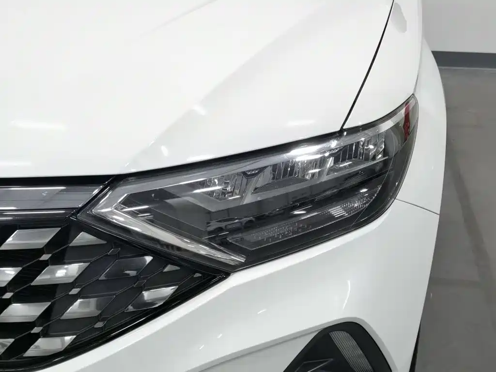 Jetta VS5 — миниатюра 7