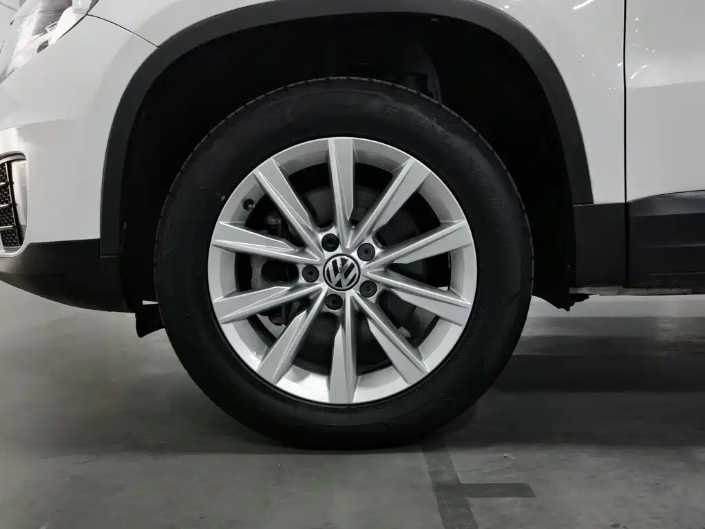 Volkswagen Tiguan — миниатюра 17